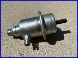 000781189 0438161013 Fuel Pressure Regulator 420SEL 560SEC 560SEL 560SL 300SL 2