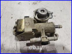 1997 BMW 318i E36 Sedan Fuel Pressure Regulator OEM 1743309