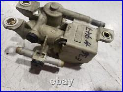 1997 BMW 318i E36 Sedan Fuel Pressure Regulator OEM 1743309