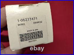 NOS Driver Side Fuel Injection Pressure Regulator Mopar PN 1-05277471